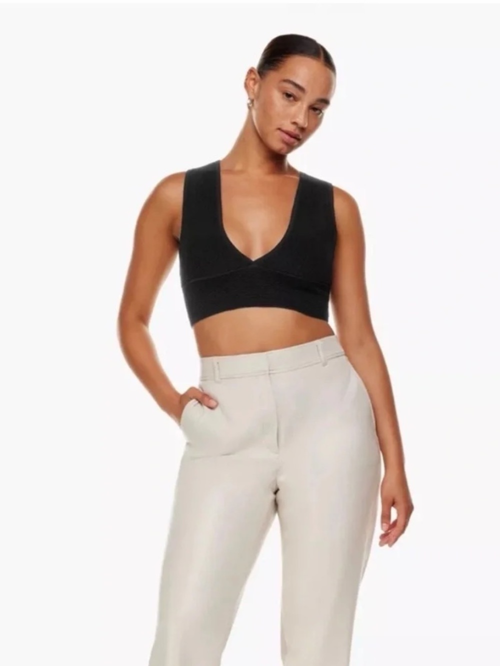 (XS) Aritzia Babaton Sculpt Knit Deep V Tank Black Ribbed Cropped Extra Small